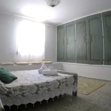 Aegean Stone House Апартаменти