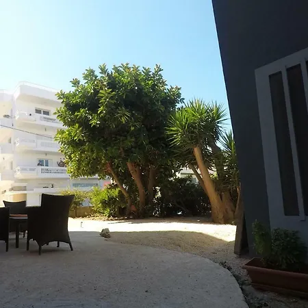 Апартаменти Aegean Stone House *
